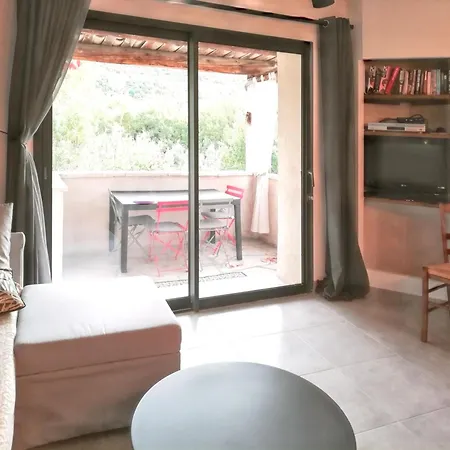 Charmante A Avec Piscine Privee Et Jardin Villa Dauphin